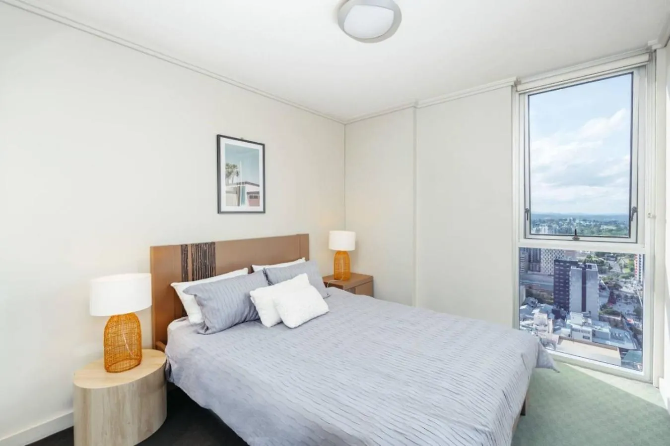 Apartment Great Value Cbd 2 Beds Apt Free Carpark Pool And Gym Brisbane